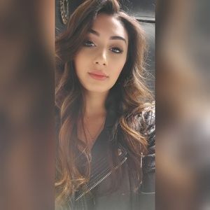 Meet your Posher, Alessandra